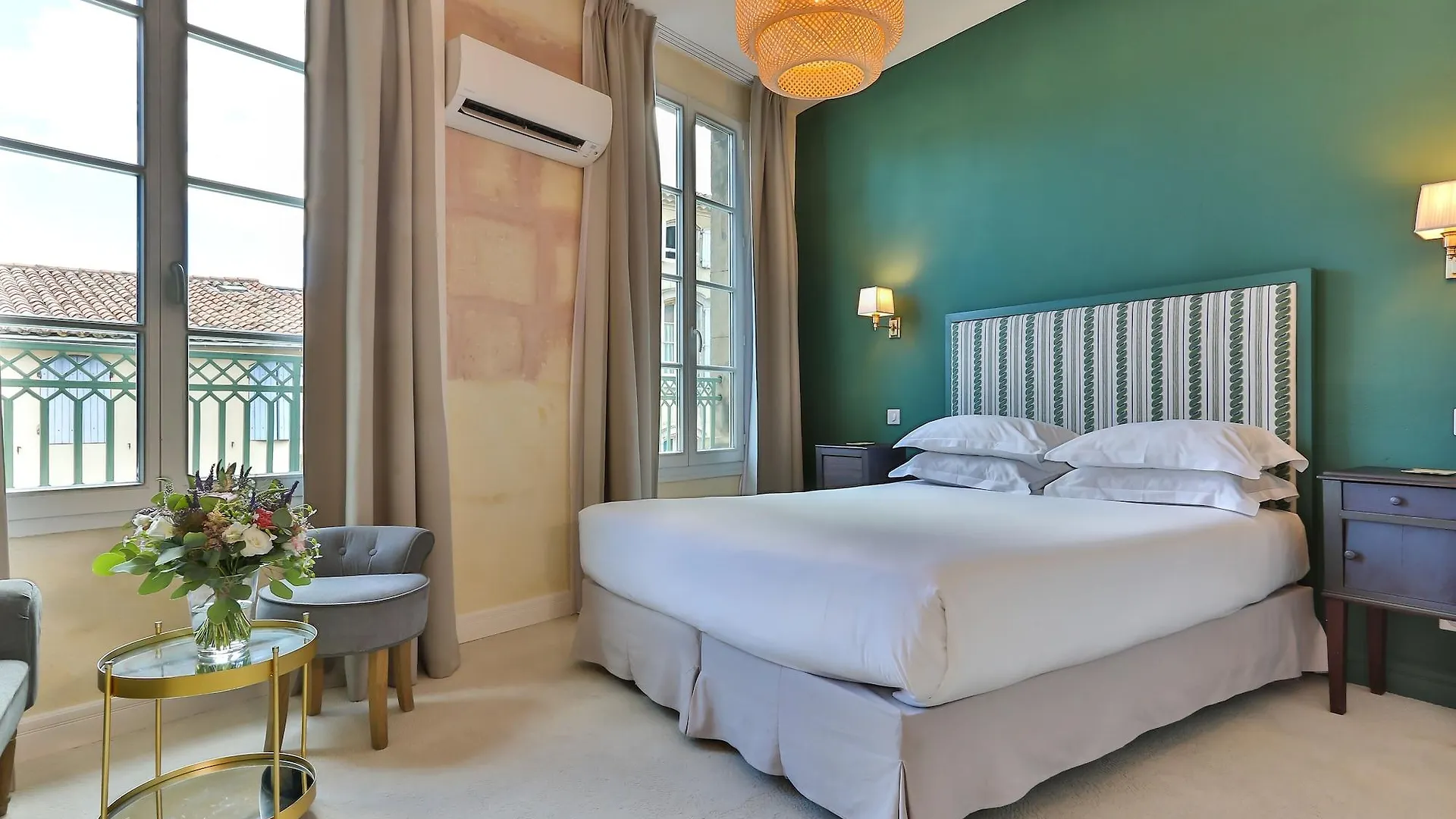 Hotel Le Relais De Poste Arles Centre Historique
