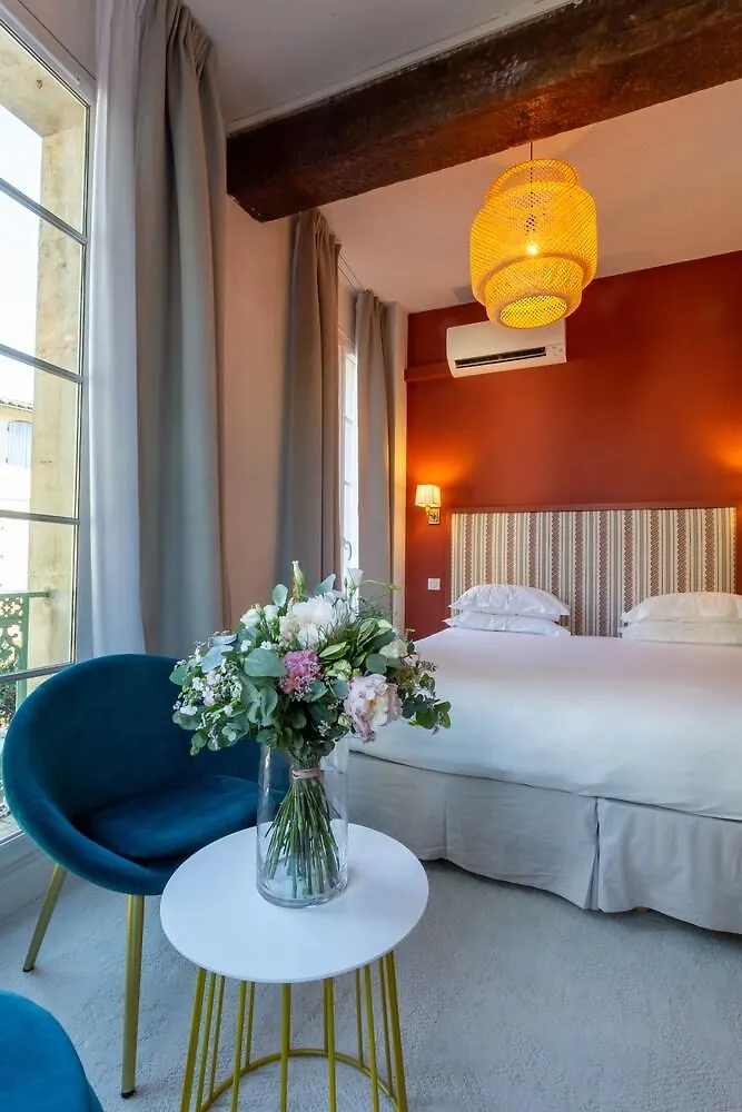 Hotel Le Relais De Poste Arles Centre Historique 2*,  Francia