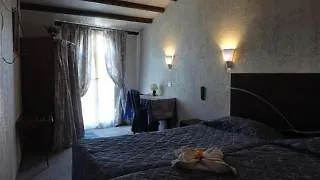 Hotel Le Relais De Poste Arles Centre Historique Francia