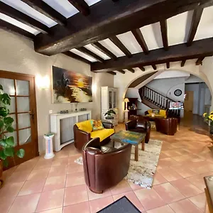 Hotell Porte De Camargue - Les Quais D'arles