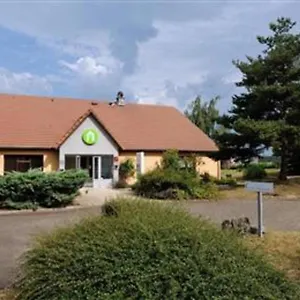 campanile-moulins-avermes-03000.hotels-rhonealpes.com/