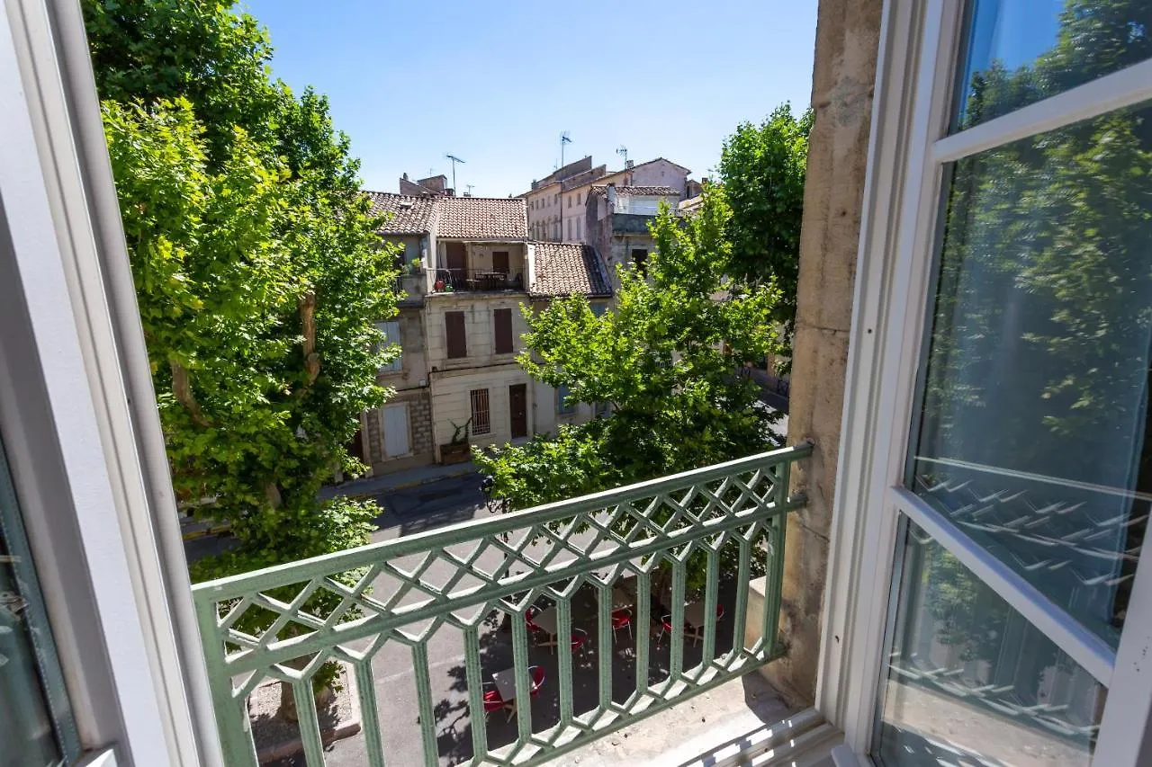 Hotel Le Relais De Poste Arles Centre Historique 2*,