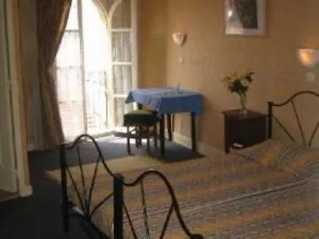 Hotel Le Relais De Poste Arles Centre Historique